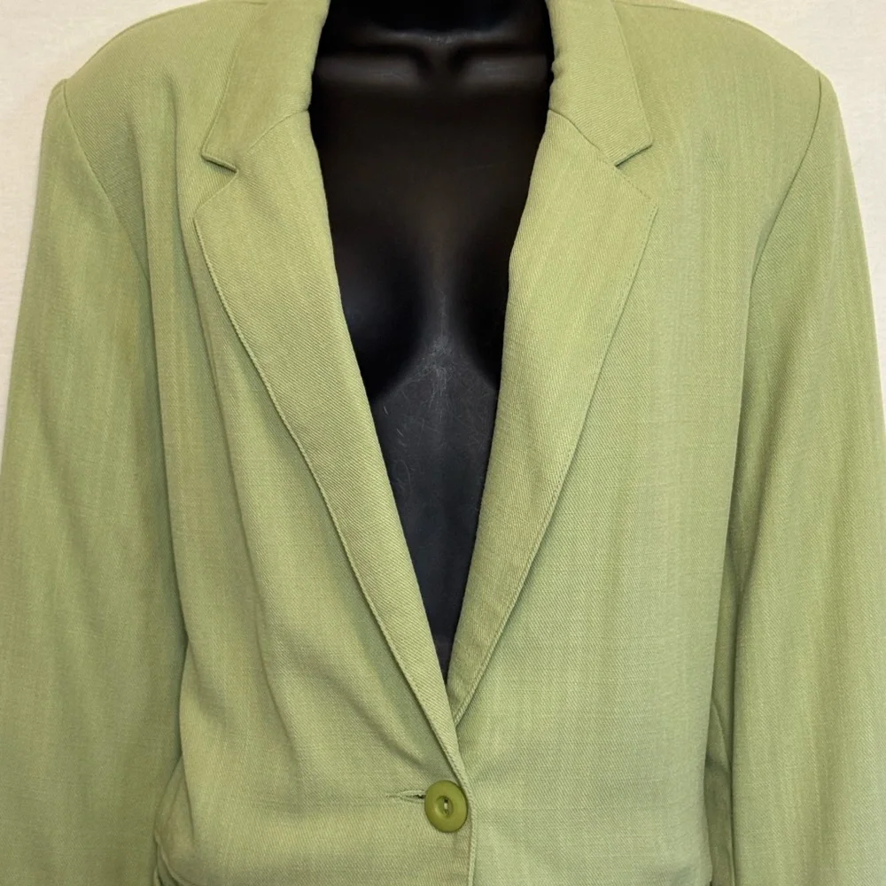 B-2 Courtenay PLUS SIZE 18W Green Linen Blend Blazer Suit‎ Jacket